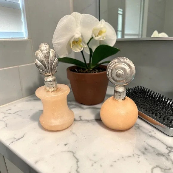 Vintage Peach Alabaster Stone Perfume Bottles Silver Shell Target Stopper Set 2 - Picture 1 of 4